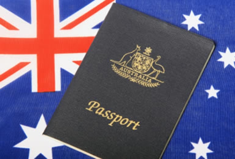 australian passport resized